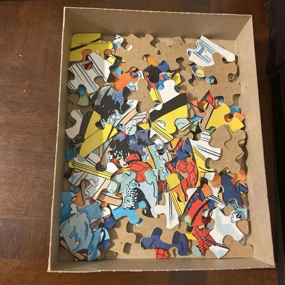 Vintage 1983 The Amazing Spider-Man 100 Piece Jigsaw Puzzle Complete